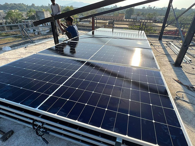 solar-panel-inst